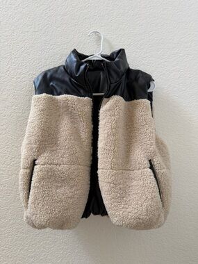 Women’s Sherpa Vest with Faux Leather Yoke - Beige/Black